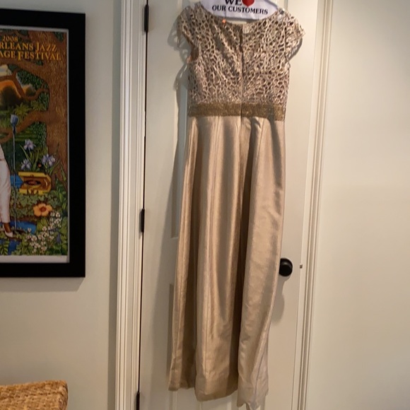 Mother of the bride dress - Picture 5 of 8